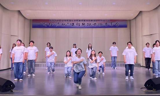 044fe4de0bc4f45a3a52168166b5a83