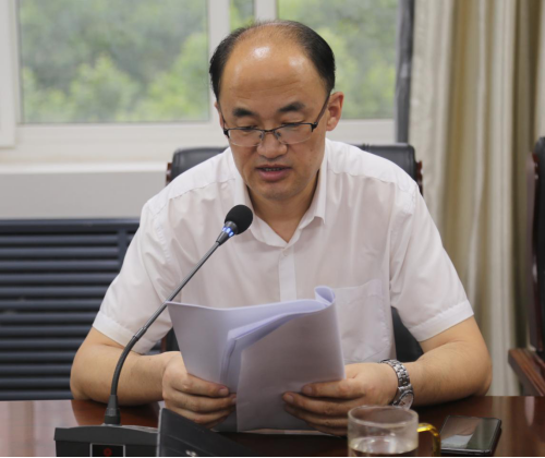 党委委员、副院长佘占宏解读《中国共产党党员教育管理工作条例》