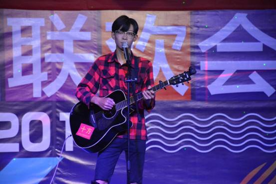 高云阳倾情演唱原创歌曲《不会发生的假如》